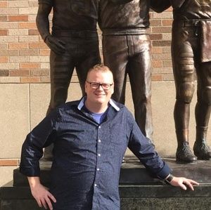 Meet your Posher, Jason